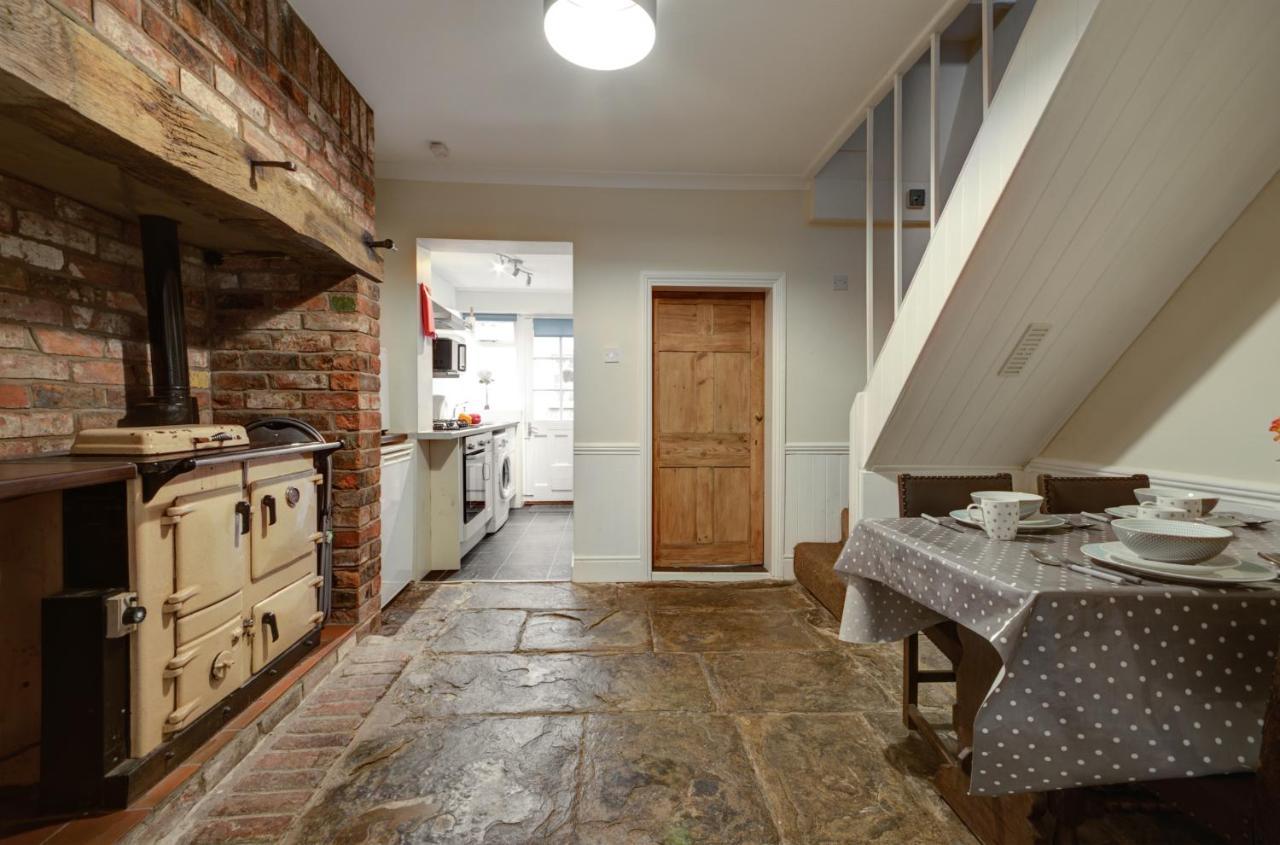 Pansy Cottage In Historic Tewkesbury - Sleeps 5 - Pets Welcome Eksteriør bilde